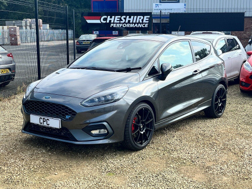 Ford Fiesta  1.5 T EcoBoost ST-3 - Performance Pack+Milltek+Reverse Cam+Fold Mirrors