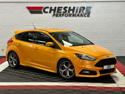 Ford Focus  2.0 T EcoBoost ST-2 5dr - Dreamscience Exhaust+300Bhp+Camera+Sync+Lane Assi