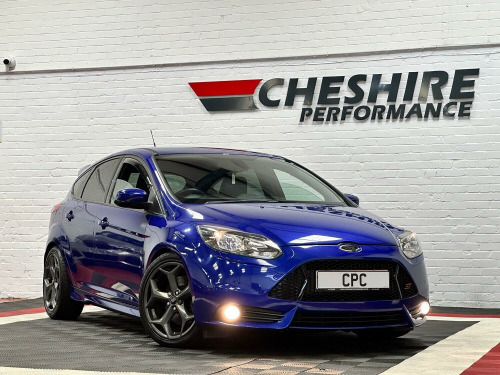 Ford Focus  2.0 T EcoBoost ST-2 5dr - 290Bhp+Stage 1 Modifications+Reverse Cam