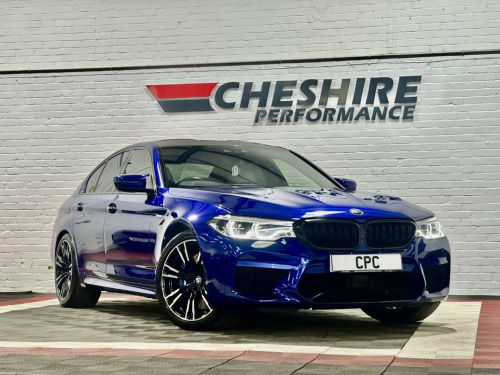 BMW M5  4.4 M5 Saloon MARINOBAYBLUE+HKSOUND+SILVERSTONELEATHER+COOLEDMASSAGESEATS+D 