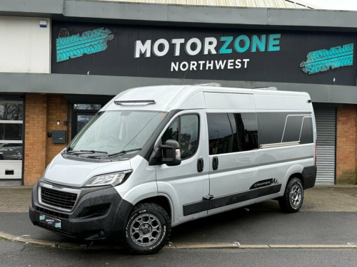 Peugeot Boxer  2.0 BlueHDi 335 Professional Panel Van 5dr Diesel 