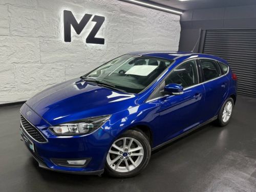 Ford Focus  1.0T EcoBoost Zetec Hatchback 5dr Petrol Manual Eu 