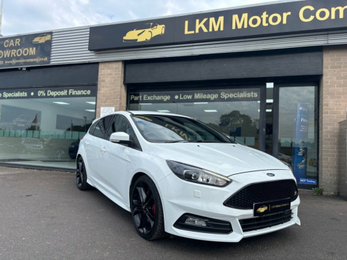 Ford Focus  2.0T EcoBoost ST-3 Hatchback 5dr Petrol Manual Eur