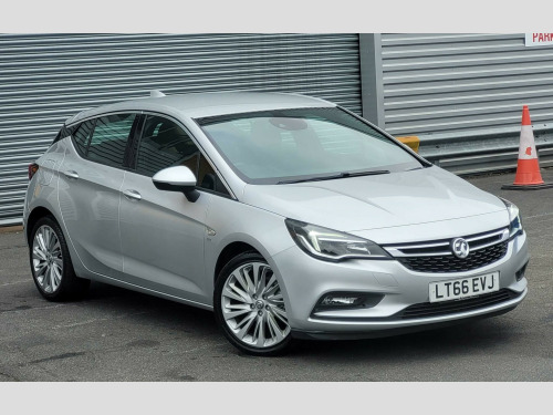 Vauxhall Astra  1.4i Turbo SRi Nav Euro 6 5dr