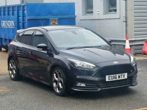 Ford Focus  2.0T EcoBoost ST-2 Euro 6 (s/s) 5dr