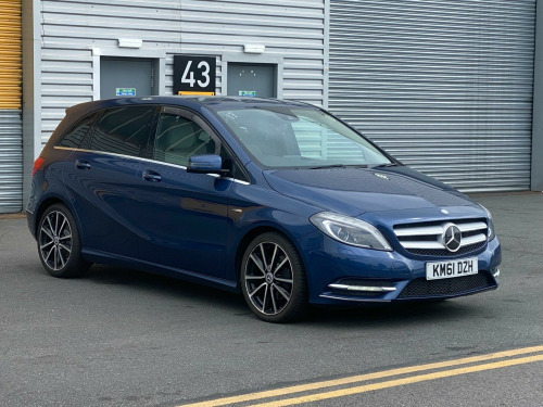 Mercedes-Benz B-Class B200 1.6 B200 BlueEfficiency Sport Euro 5 (s/s) 5dr