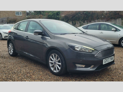 Ford Focus  1.5T EcoBoost Titanium Auto Euro 6 (s/s) 5dr 