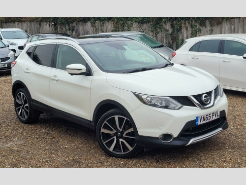 Nissan Qashqai  1.6 DIG-T Tekna 2WD Euro 6 (s/s) 5dr 