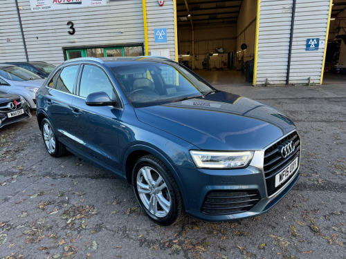 Audi Q3  2.0 TDI S line