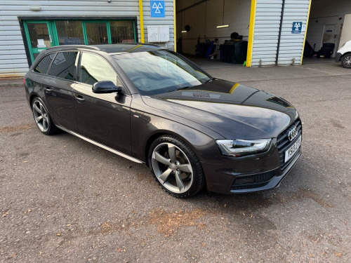 Audi A4 Avant  2.0 TDI Black Edition