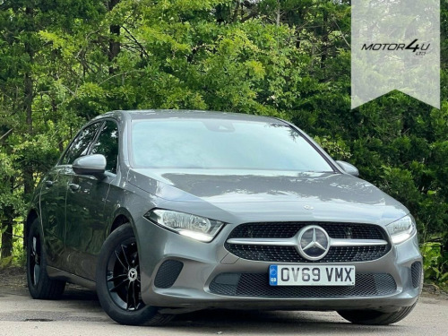 Mercedes-Benz A-Class  1.5 A 180 D SE 5d 114 BHP 1 OWNER FROM NEW|REVERSE