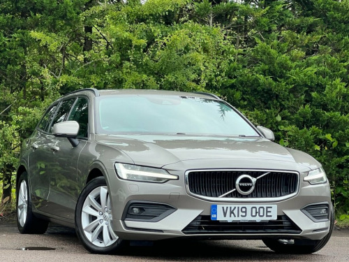 Volvo V60  2.0 D3 MOMENTUM PRO 5d 148 BHP 1 OWNER FROM NEW|VA