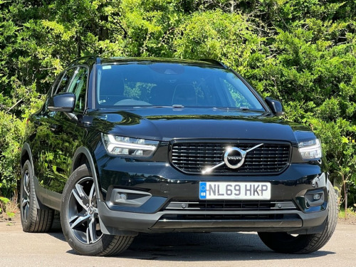 Volvo XC40  2.0 D3 R-DESIGN 5d 148 BHP 1 OWNER FROM NEW|E/TAIL