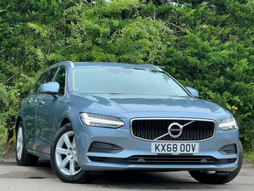 Volvo V90  2.0 D4 MOMENTUM 5d 188 BHP 1 FORMER KEEPER|PARK DI