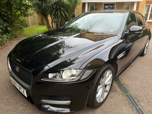 Jaguar XF  2.0d Prestige Auto Euro 6 (s/s) 4dr