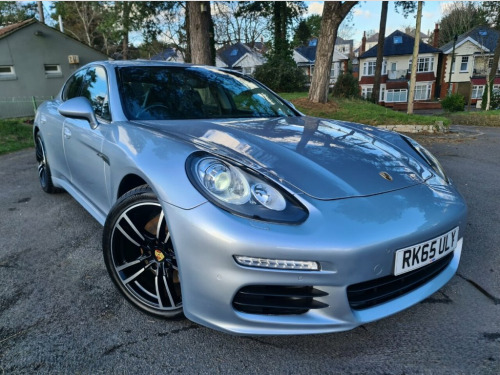 Porsche Panamera  3.0 D V6 TIPTRONIC 5d 300 BHP Fsh