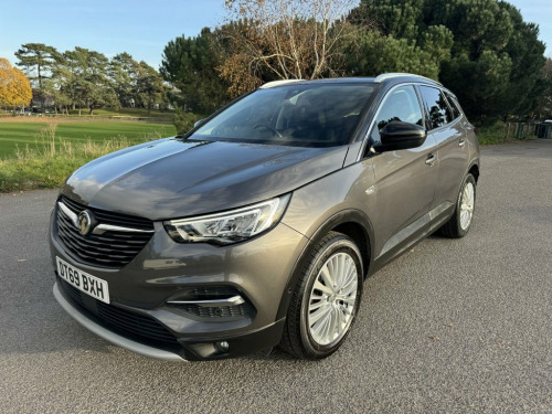 Vauxhall Grandland X  1.2 Turbo Business Edition Nav SUV 5dr Petrol Auto