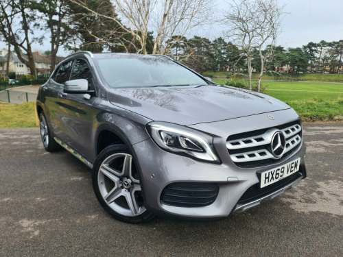 Mercedes-Benz GLA-Class GLA180 1.6 GLA180 AMG Line Edition SUV 5dr Petrol 7G-DCT 