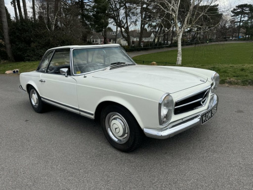 Mercedes-Benz 230  230 SL PAGODA 1967 PAGODA RHD