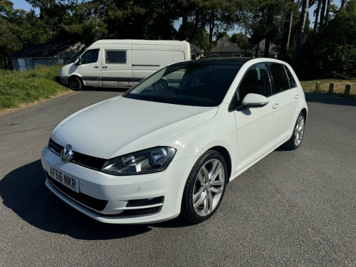 Volkswagen Golf  1.4 TSI BlueMotion Tech ACT GT Edition Hatchback 5