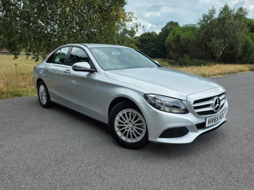 Mercedes-Benz C-Class C200 2.0 C200 SE Saloon 4dr Petrol 7G-Tronic+ Euro 6 (s
