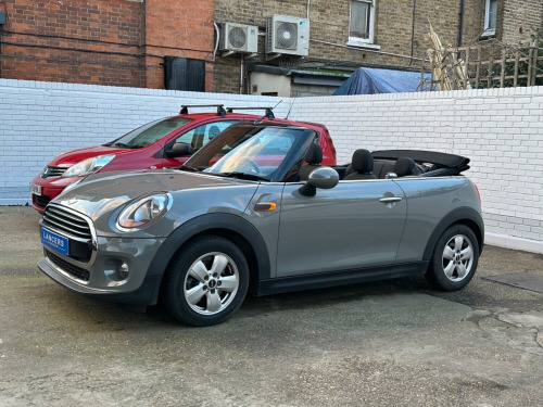 MINI Convertible  1.5 Cooper Convertible