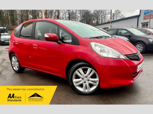 Honda Jazz  I-VTEC ES PLUS