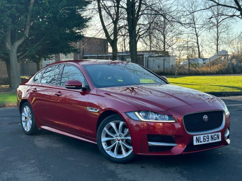 Jaguar XF  2.0i R-Sport GPF Saloon 4dr Petrol Auto Euro 6 (s/