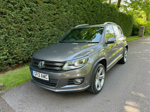 Volkswagen Tiguan  2.0 TDI BlueMotion Tech R-Line DSG 4WD Euro 5 (s/s) 5dr