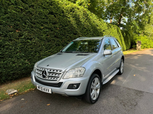 Mercedes-Benz M-Class ML350 3.0 ML350 CDI V6 BlueEfficiency Sport Tiptronic 4WD Euro 4 5dr