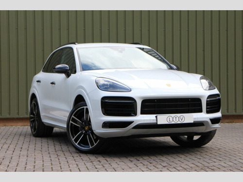 Porsche Cayenne  3.0T V6 TiptronicS 4WD Euro 6 (s/s) 5dr