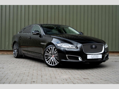 Jaguar XJ  3.0d V6 Autobiography Auto Euro 6 (s/s) 4dr (LWB)