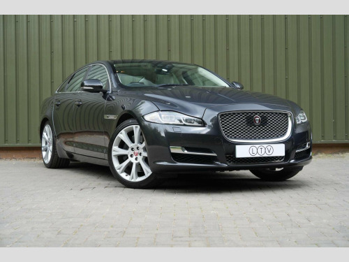 Jaguar XJ  3.0d V6 Portfolio Auto Euro 6 (s/s) 4dr