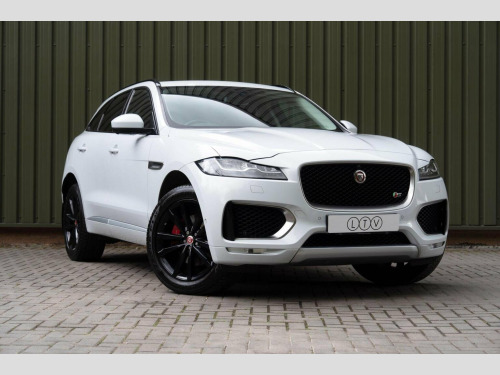 Jaguar F-PACE  3.0 D300 V6 S Auto AWD Euro 6 (s/s) 5dr
