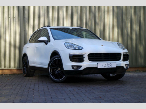 Porsche Cayenne  3.0 TD V6 TiptronicS 4WD Euro 6 (s/s) 5dr 