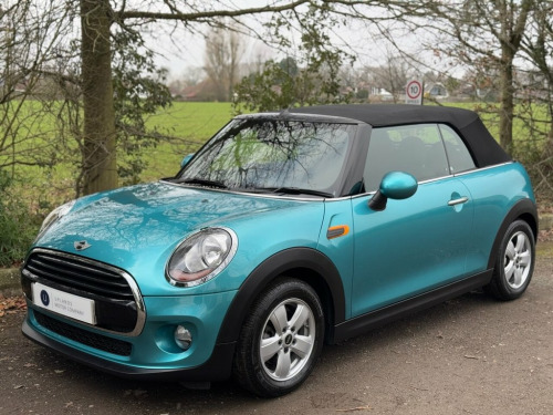 MINI Convertible  1.5 Cooper Convertible 2dr Petrol Auto Euro 6 (s/s