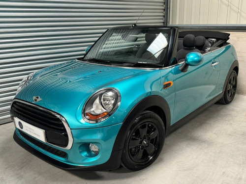 MINI Convertible  1.5 Cooper Convertible 2dr Petrol Auto Euro 6 (s/s