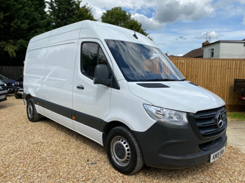 Mercedes-Benz Sprinter  314 CDI MWB-FSH-REV CAMERA-APPLE PLAY-AC