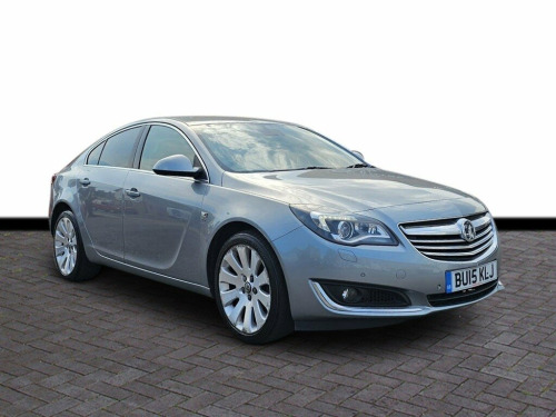 Vauxhall Insignia  2.0 CDTi BiTurbo Elite Nav Hatchback 5dr Diesel Au