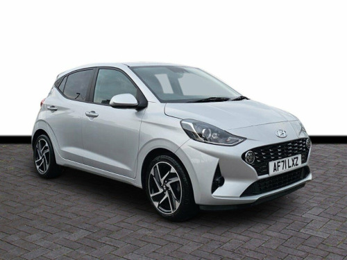 Hyundai i10  1.0 Premium Hatchback 5dr Petrol Manual Euro 6 (s/
