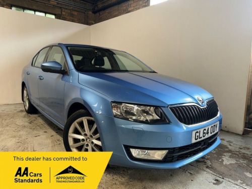 Skoda Octavia  1.6 TDI Elegance Hatchback 5dr Diesel Manual Euro 