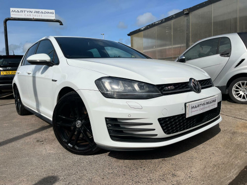 Volkswagen Golf  2.0 TDI BlueMotion Tech GTD