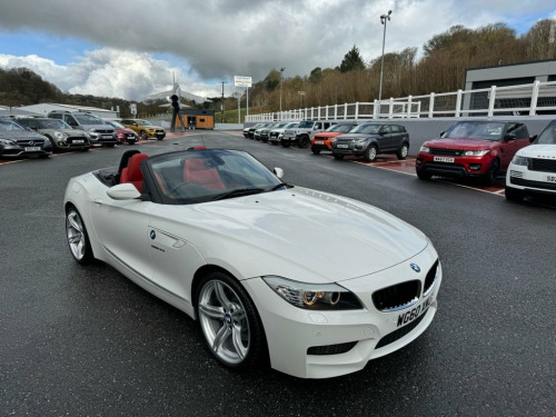 BMW Z4  SDRIVE30I M SPORT ROADSTER 3.0 Auto 254 BHP Red le