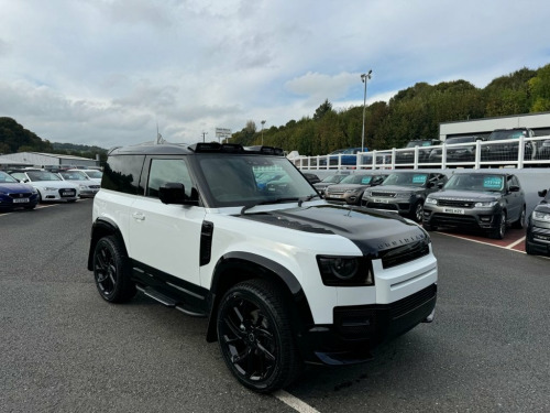 Land Rover 90  HARD TOP D250 S Commercial 3 Seat WIDE ARCH 25MY 2