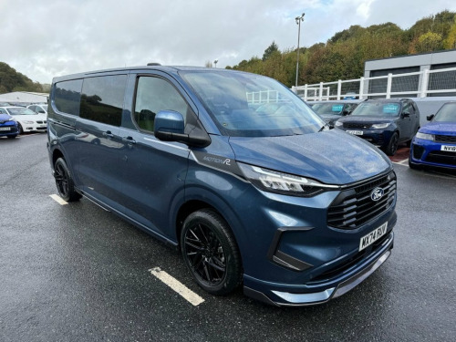 Ford Transit Custom  Motion R DCiV 2.0 Diesel Auto 6 Seater Carbon Exte