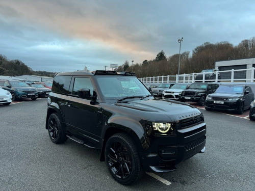 Land Rover 110  HARD TOP D250 S Commercial OBSIDIAN WIDE ARCH 25MY