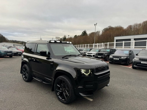 Land Rover 110  HARD TOP D250 S Commercial OBSIDIAN WIDE ARCH 25MY