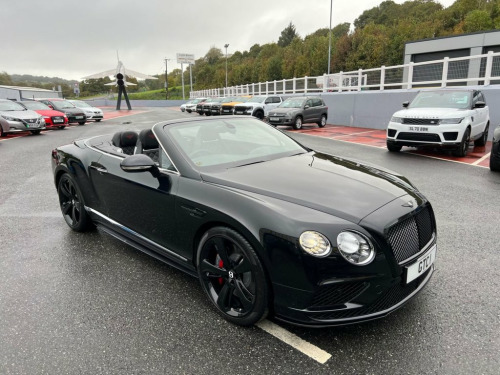 Bentley Continental  6.0 W12 GTC Speed Convertible (635 ps) Quilted Bla