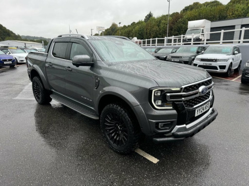 Ford Ranger  PLATINUM 3.0 V6 Diesel OBSIDIAN Wide Arch Pack 240