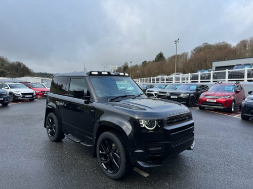 Land Rover Defender  90 HARD TOP D250 SE Commercial OBSIDIAN WIDE ARCH 